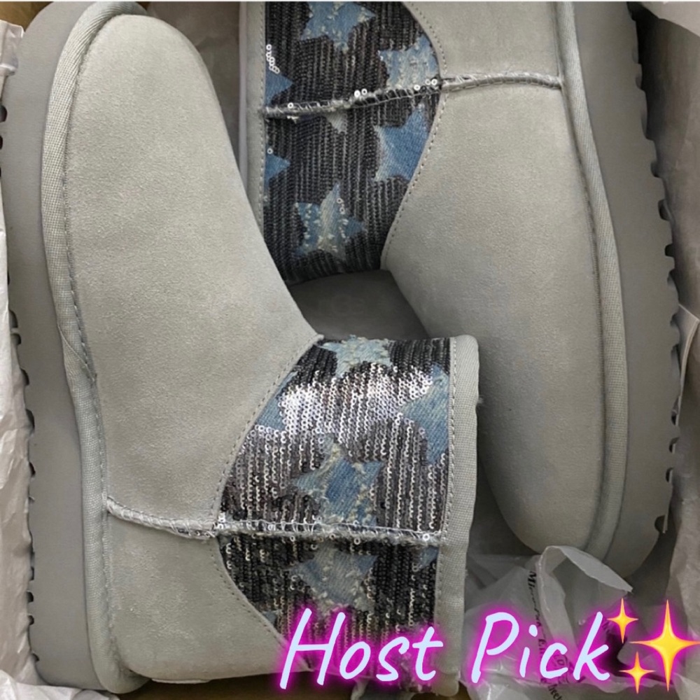 Ugg Mini sequin star Brand New in the box! Size 6